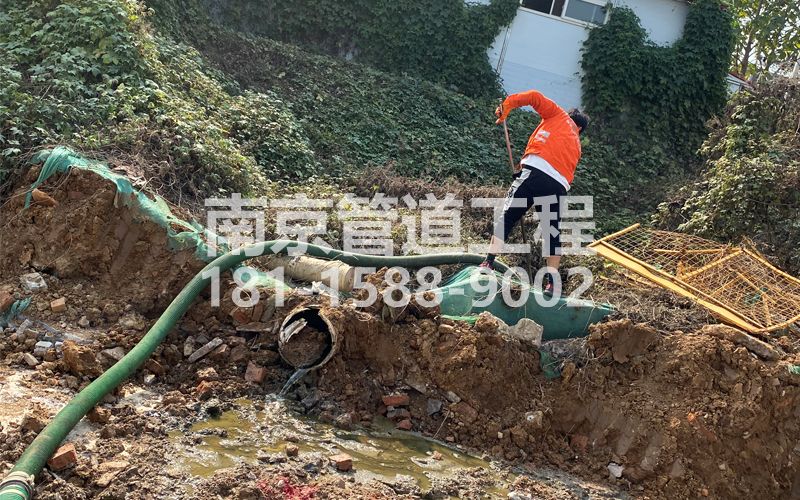 263企业工地化粪池清理